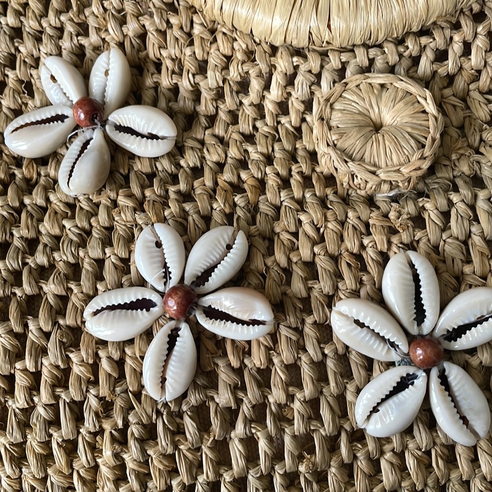 Express Seashell Purse - image 7